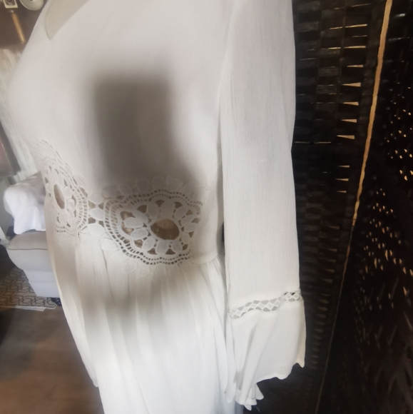 Ladies one piece - Picture 1 of 3